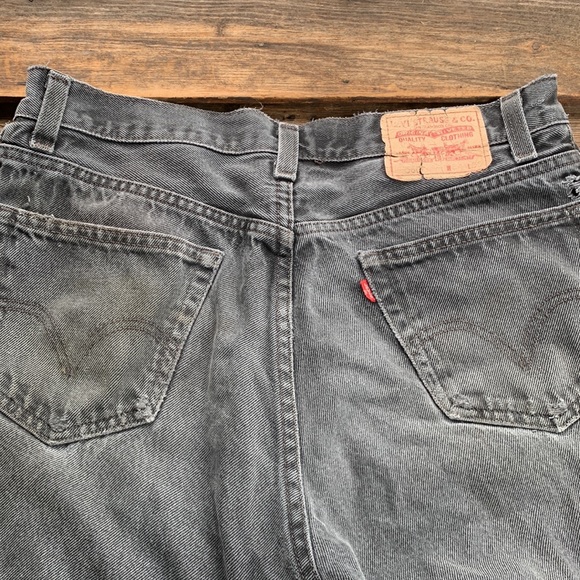 Levi’s Mens 560’s 34 x 36 distressed jeans - patched with custom sewing 🧵 - Picture 2 of 8